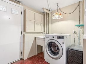 13 Crowley Rd, Burlington MA 01803