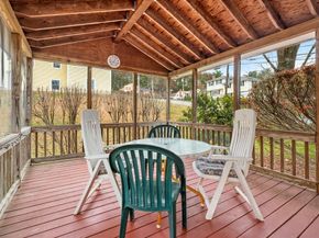 13 Crowley Rd, Burlington MA 01803