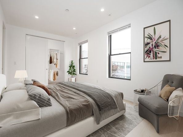 340 West 2nd Street 19, Boston MA 02127