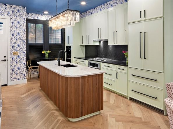 134 Arlington St., Boston MA 02116