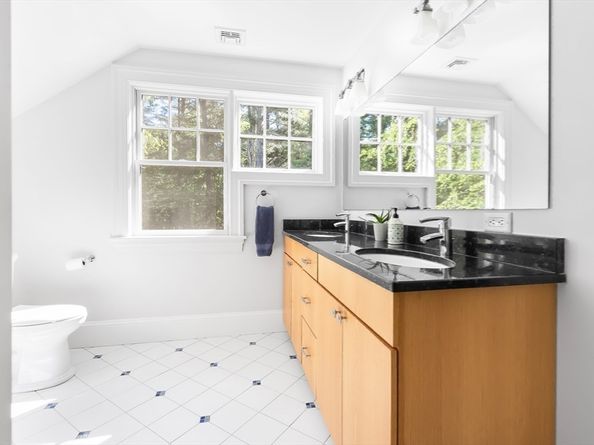 45 Wendy Lane, Holliston MA 01746