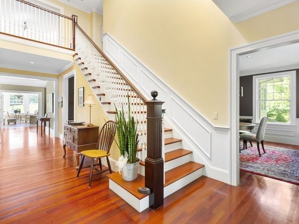 45 Wendy Lane, Holliston MA 01746