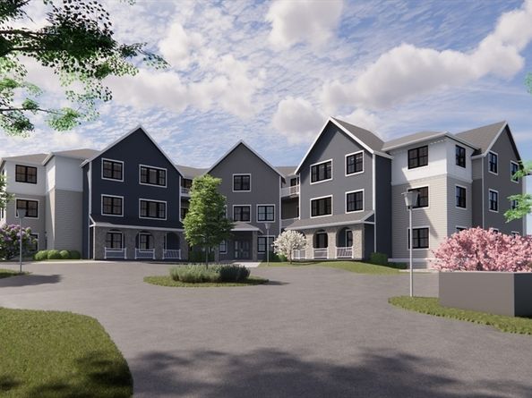 16 Stearns 202, Wellesley MA 02482