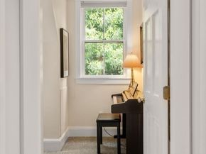 37 Waverly 37, Brookline MA 02445