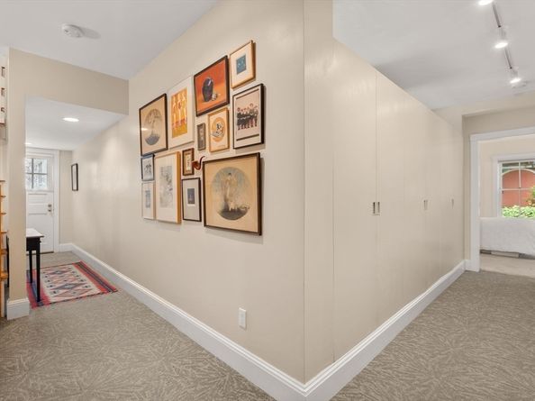 37 Waverly 37, Brookline MA 02445