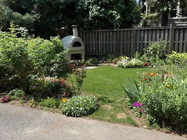 37 Waverly 37, Brookline MA 02445