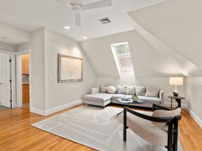 37 Waverly 37, Brookline MA 02445