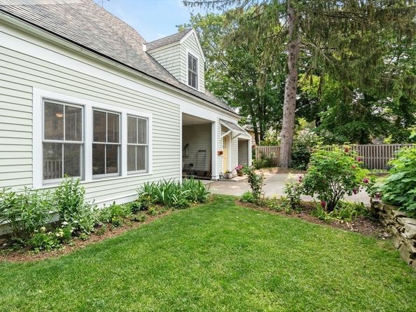 37 Waverly 37, Brookline MA 02445