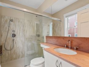 37 Waverly 37, Brookline MA 02445