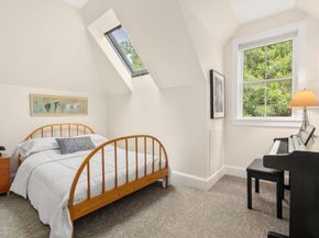 37 Waverly 37, Brookline MA 02445