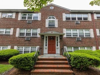 5 Cass St