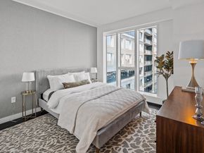 150 Seaport Blvd 11C, Boston MA 02210