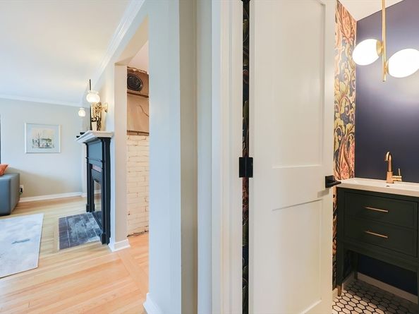 18 Carolina St, Medford MA 02155