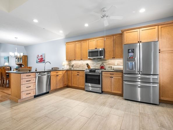 19 Pine Ridge Way 19, Carver MA 02330