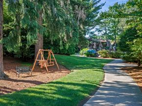 51 Tamarack Ln 51, Peabody MA 01960