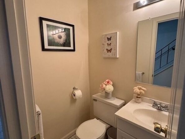 51 Tamarack Ln 51, Peabody MA 01960