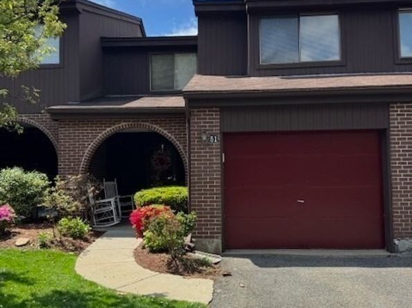 51 Tamarack Ln 51, Peabody MA 01960