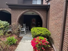 51 Tamarack Ln 51, Peabody MA 01960