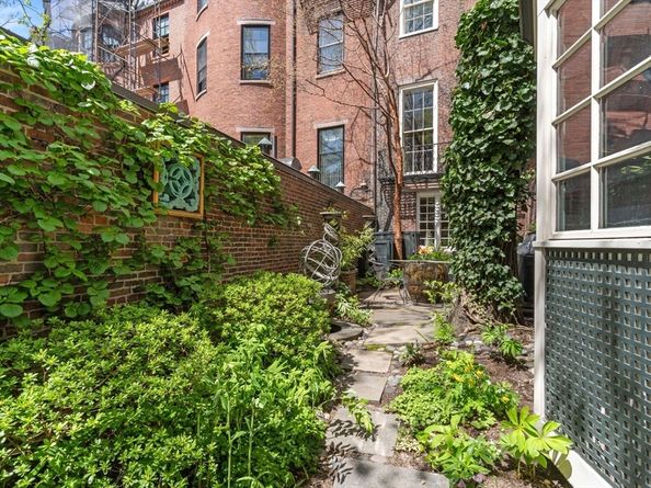 90 Mount Vernon St, Boston MA 02108