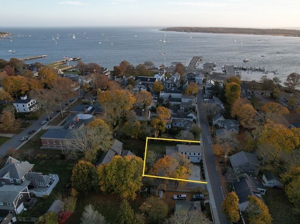 12 Cannon, Mattapoisett MA 02739