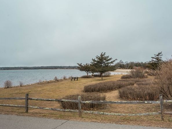 12 Cannon, Mattapoisett MA 02739
