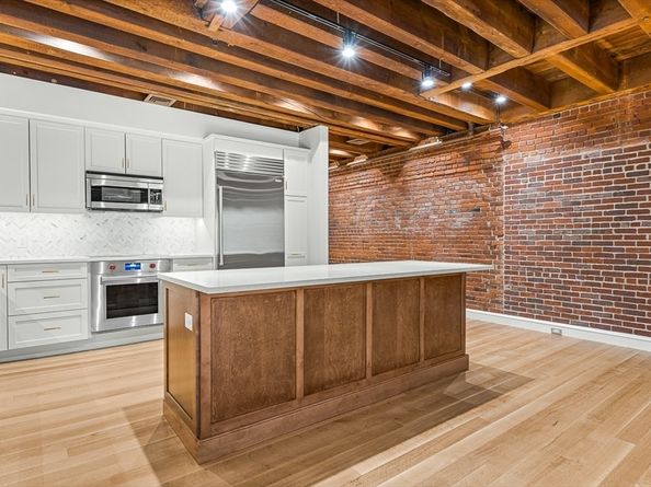 343 Commercial St 212, Boston MA 02109
