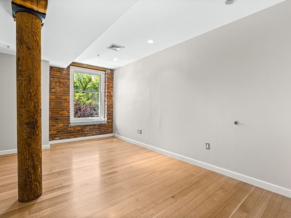 343 Commercial St 212, Boston MA 02109