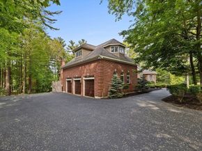 37 Grey Lane, Lynnfield MA 01940