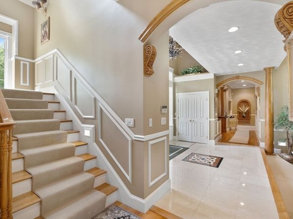 37 Grey Lane, Lynnfield MA 01940