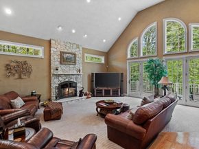 37 Grey Lane, Lynnfield MA 01940
