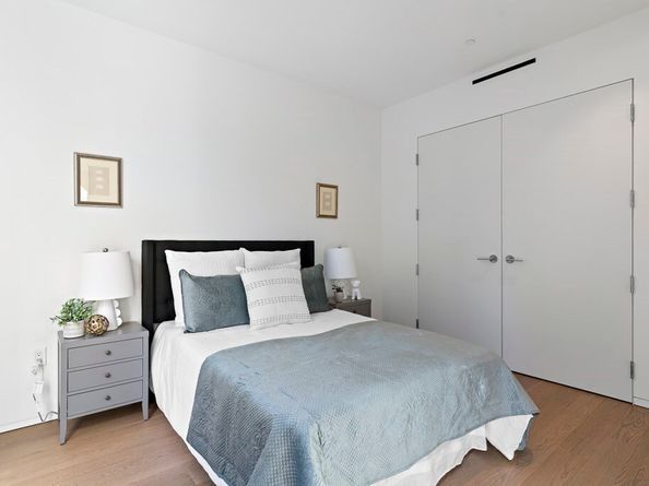 10 Farnsworth St 3B, Boston MA 02210