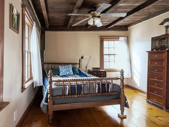 5 County St, Ipswich MA 01938