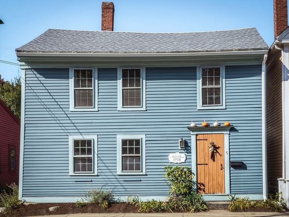 5 County St, Ipswich MA 01938