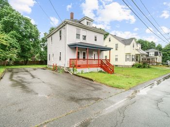 222 Menlo St
