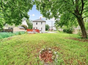222 Menlo St, Brockton MA 02301