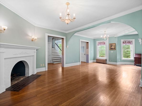 21 Main St, Newbury MA 01922