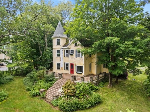 21 Main St, Newbury MA 01922