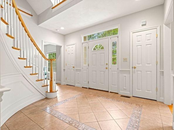 30 Sherwood Drive, North Andover MA 01845