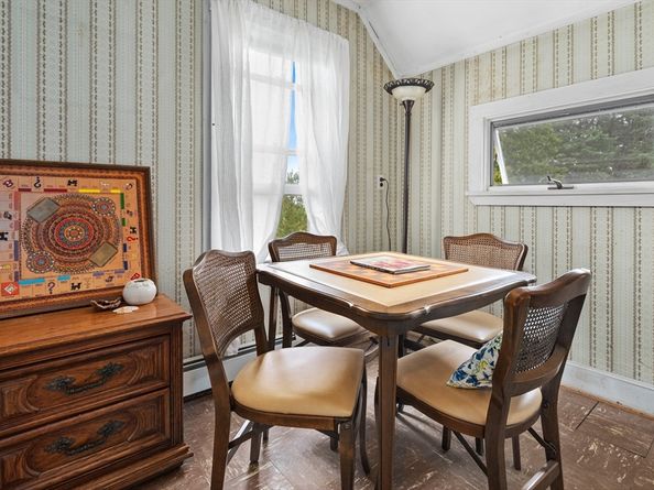 5 Allen Ave, Rockport MA 01966