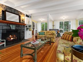 5 Allen Ave, Rockport MA 01966