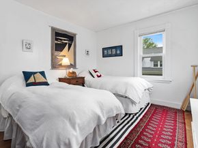 5 Allen Ave, Rockport MA 01966