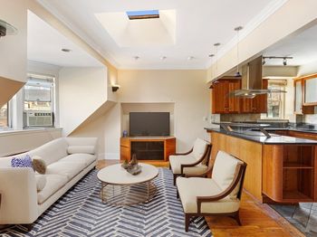 41 Worcester Sq