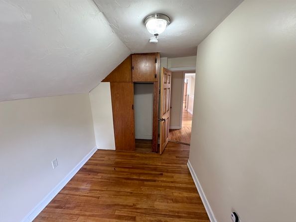 34 Cutler St, Worcester MA 01604