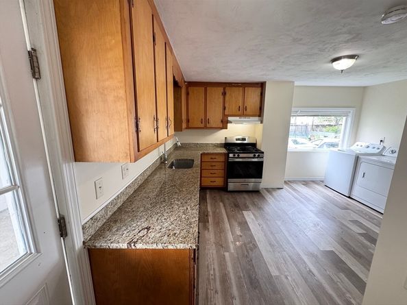 34 Cutler St, Worcester MA 01604