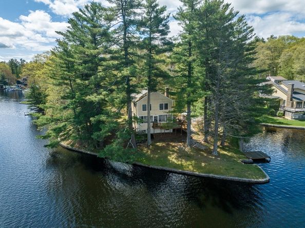 91 Clark Rd, Spencer MA 01562