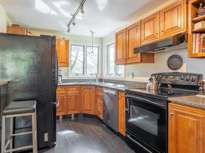91 Clark Rd, Spencer MA 01562