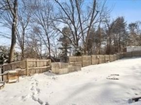 6 Arthur  Woods Ave, Burlington MA 01803