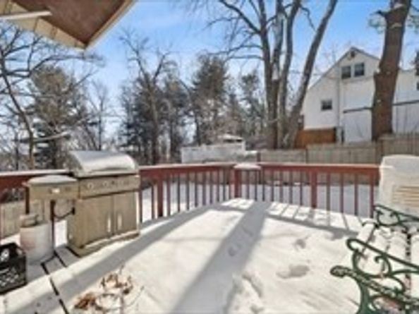 6 Arthur  Woods Ave, Burlington MA 01803