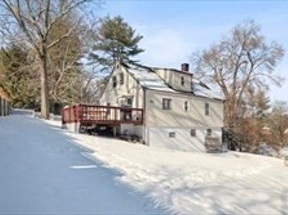 6 Arthur  Woods Ave, Burlington MA 01803
