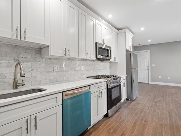 17-19 Spring Garden, Boston MA 02125